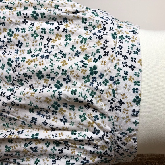 Old Navy Pockets Mini Circle Skirt Floral Small - Picture 2 of 9